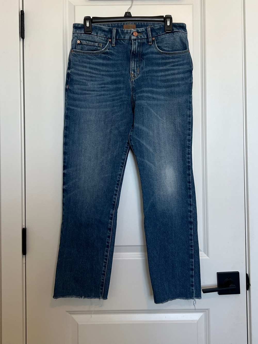 Classic Straight-Leg Jeans in Dark Blue Wash